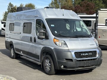 2021 Winnebago Solis 59PX