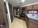 Thumbnail Photo 6 for 2021 Winnebago Vista 31B