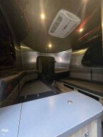 Thumbnail Photo 4 for 2022 Airstream Basecamp