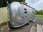 Thumbnail Photo 4 for 2022 Airstream Caravel