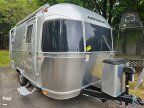 Thumbnail Photo 1 for 2022 Airstream Caravel