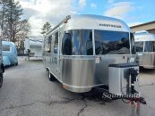 2022 Airstream Caravel