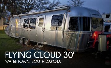 2022 Airstream Flying Cloud