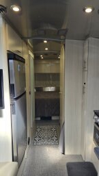 Thumbnail Photo 5 for 2022 Airstream Flying Cloud for Sale by Owner