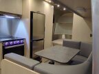 Thumbnail Photo 4 for 2022 Airstream Flying Cloud