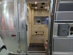 Thumbnail Photo 2 for 2022 Airstream Flying Cloud