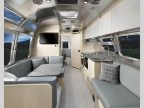 Thumbnail Photo 3 for 2022 Airstream Flying Cloud