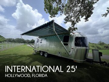 2022 Airstream International