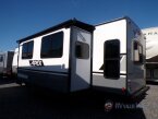 Thumbnail Photo 3 for 2022 Coachmen Apex 293RLDS