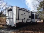 Thumbnail Photo 5 for 2022 Coachmen Brookstone