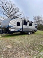 Thumbnail Photo 2 for 2022 Coachmen Catalina 293QBCK