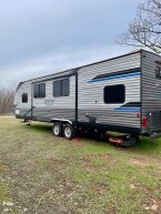 Thumbnail Photo 4 for 2022 Coachmen Catalina 293QBCK