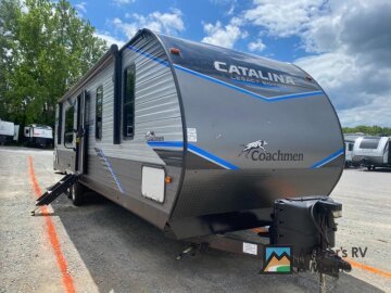 2022 Coachmen Catalina 303RKDS