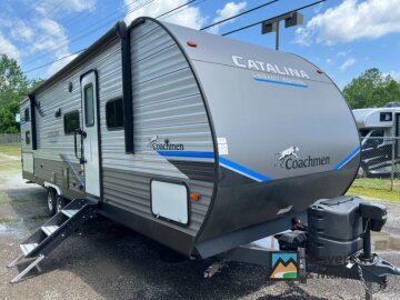2022 Coachmen Catalina 293QBCK