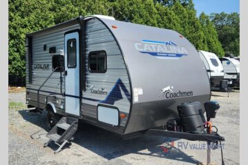 2022 Coachmen Catalina