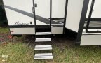Thumbnail Photo 5 for 2022 Coachmen Chaparral
