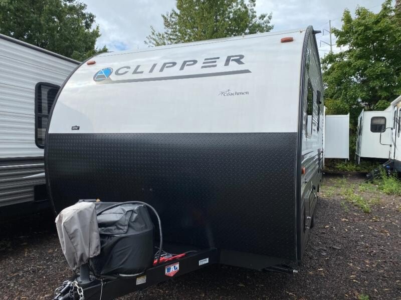 2022 Coachmen Clipper