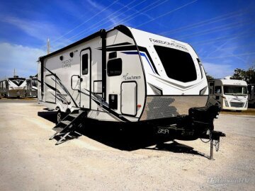 2022 Coachmen Freedom Express 259FKDS
