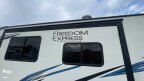 Thumbnail Photo 4 for 2022 Coachmen Freedom Express 259FKDS