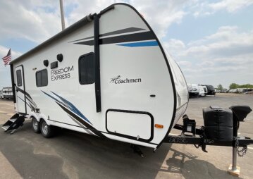 2022 Coachmen Freedom Express 20SE