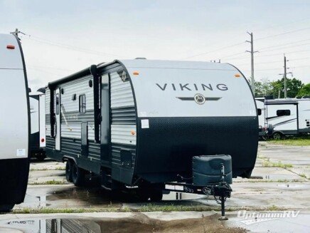 Photo 1 for 2022 Coachmen Viking