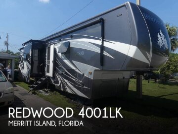 2022 Crossroads Redwood