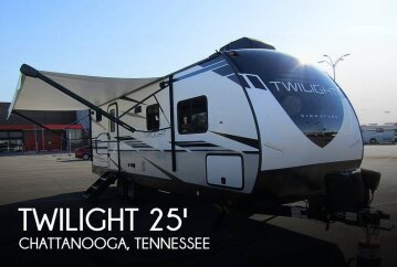 2022 Cruiser Twilight