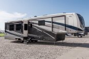 2022 DRV Mobile Suites