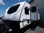 Thumbnail Photo 3 for 2022 Dutchmen Kodiak