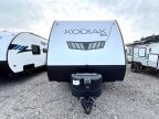 Thumbnail Photo 3 for 2022 Dutchmen Kodiak