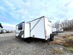 Thumbnail Photo 5 for 2022 Dutchmen Kodiak