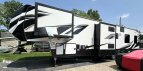 Thumbnail Photo 4 for 2022 Dutchmen Voltage