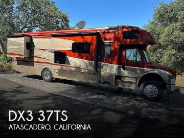 2022 Dynamax DX3 37TS