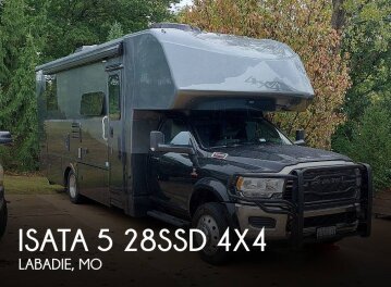 2022 Dynamax Isata