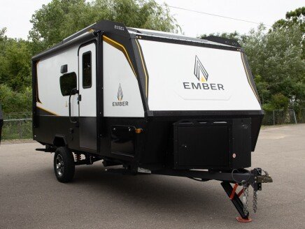 Photo 1 for 2022 Ember Overland