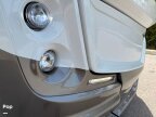 Thumbnail Photo 6 for 2022 Fleetwood Discovery LXE