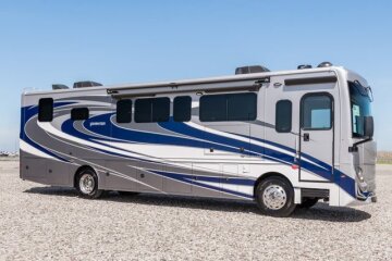 2022 Fleetwood Frontier 36SS