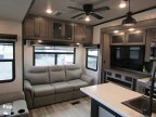 Thumbnail Photo 3 for 2022 Forest River Cedar Creek