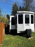 Thumbnail Photo 1 for 2022 Forest River Cedar Creek