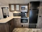 Thumbnail Photo 5 for 2022 Forest River Salem