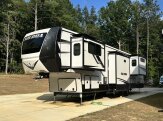 2022 Forest River Sierra 391FLRB