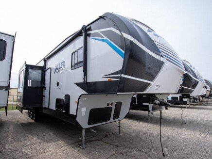 Photo 1 for 2022 Forest River XLR Boost