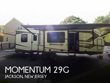 2022 Grand Design Momentum