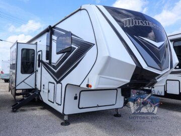 2022 Grand Design Momentum