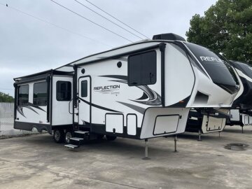 2022 Grand Design Reflection 295RL