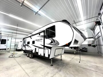 2022 Grand Design Reflection