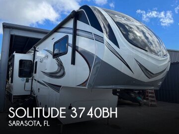 2022 Grand Design Solitude 3740BH
