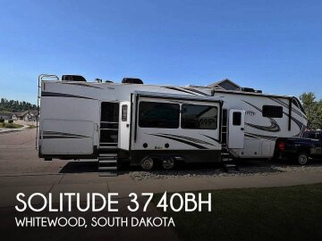 2022 Grand Design Solitude 3740BH