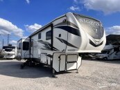 2022 Heartland Bighorn