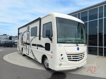 2022 Holiday Rambler Admiral 28A
